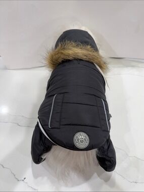 GF Pet - Creekside 2-Piece Dog Snowsuit Black with Faux Fur Hood Size Med NWT